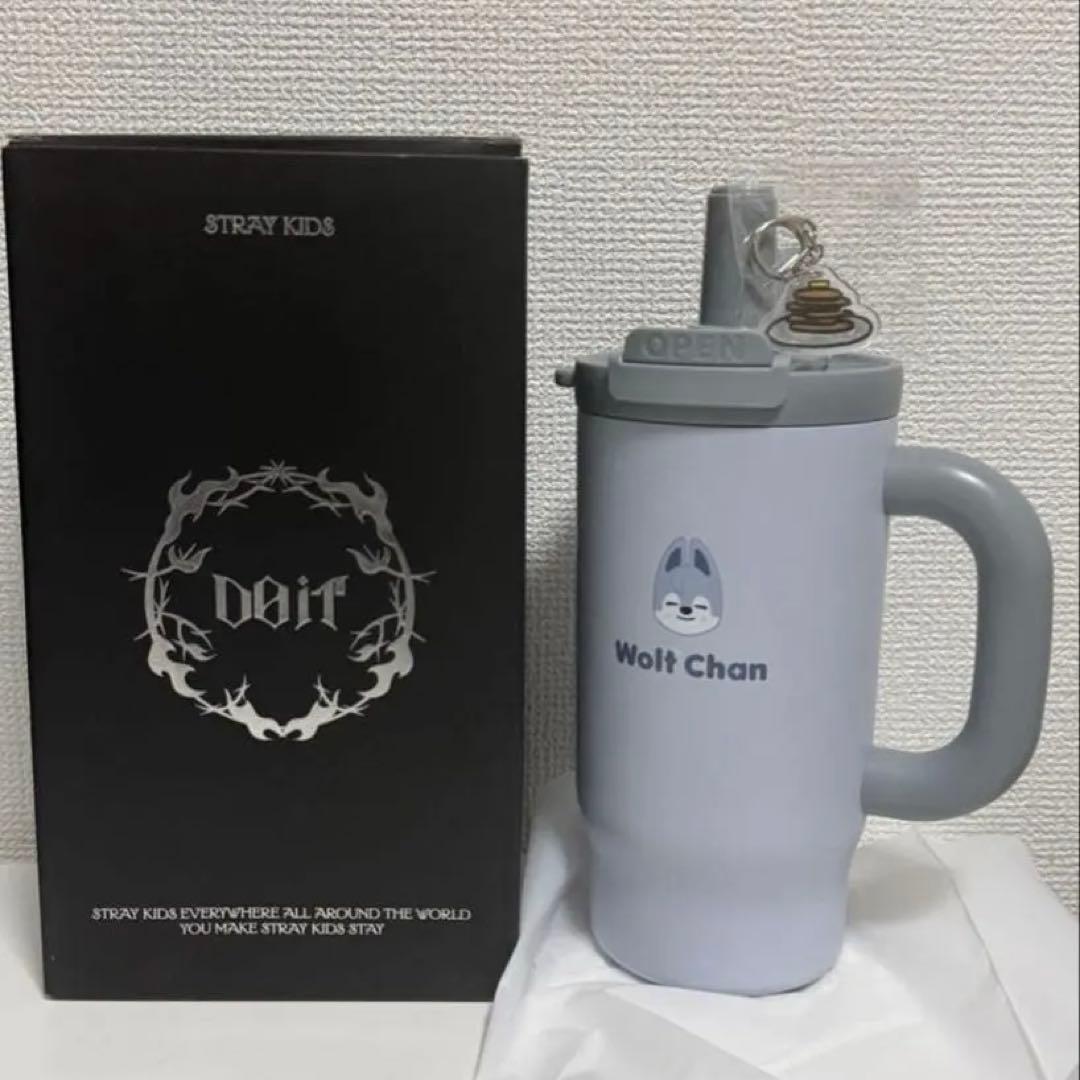 straykids ポップアップ yizhiyu タンブラー マグ バンチャン straykids ポップアップ yizhiyu タンブラー バンチャン Stray Kids