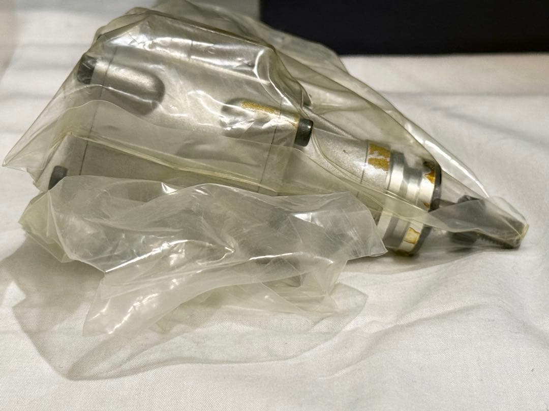 値下げ中☆O.S. MAX61VPラジコン飛行機エンジン＆KATOプロペラセット