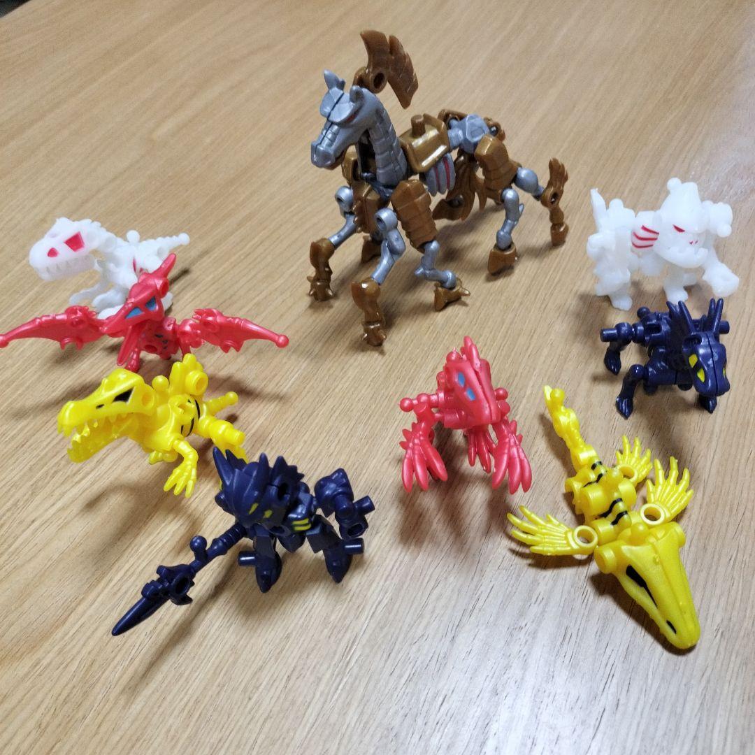 ほねほねザウルス 36弾 超合体！双龍激突！編 - メルカリ