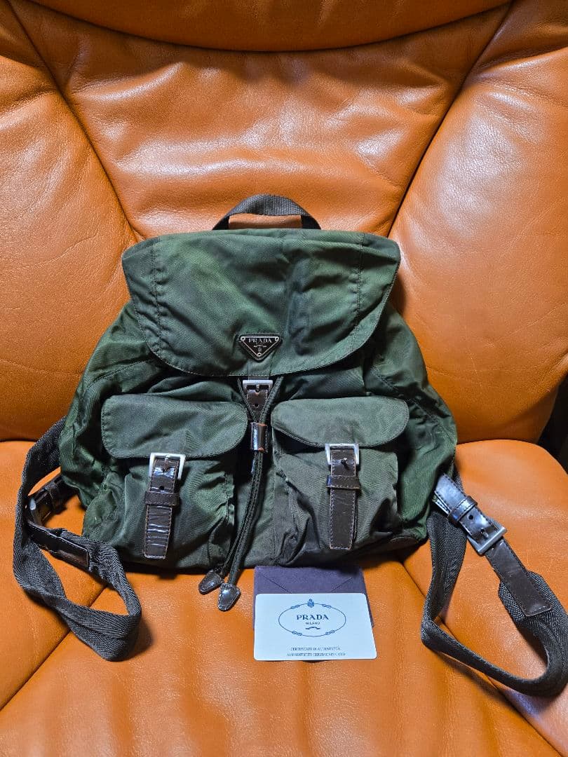 PRADA　プラダ　オリーブグリーン　バックパック　リュック　白タグ 格安》PRADA(プラダ)リュック バックパック｜Yahoo!フリマ（旧PayPay
