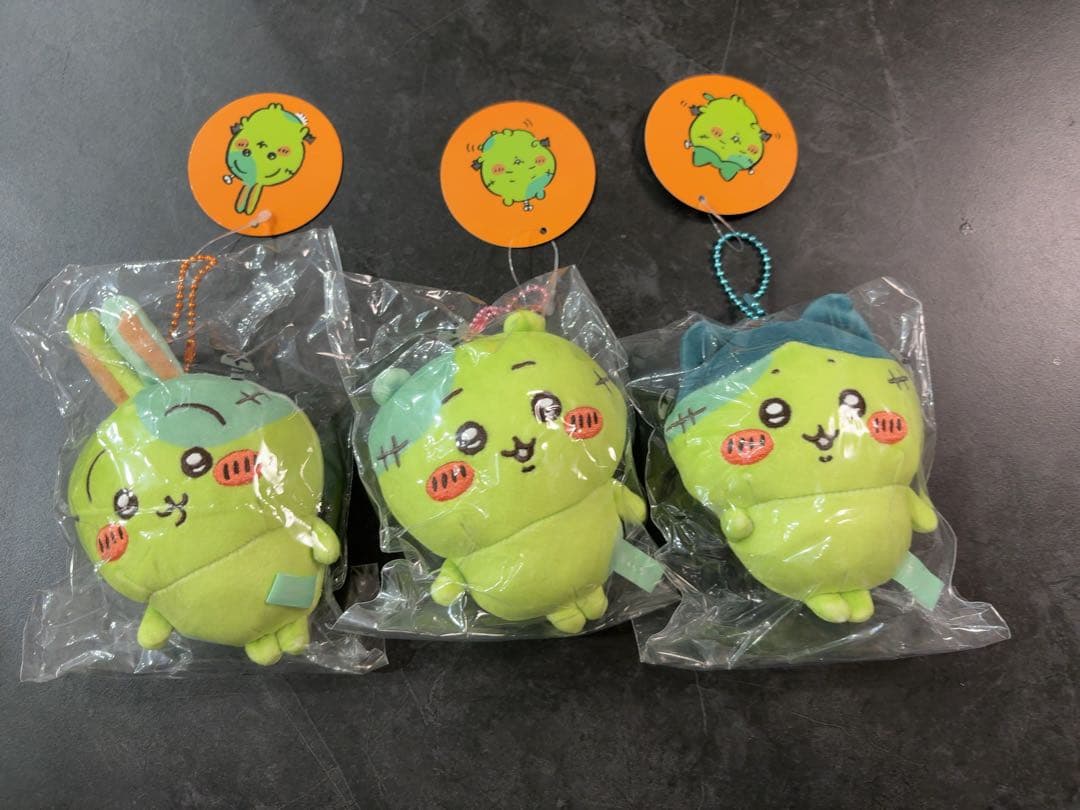 ちいかわ　ハチワレ　うさぎ　仮装楽しい〜！ ゾンビマスコット