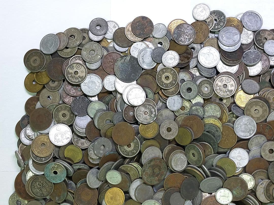 古銭　近代貨幣　まとめて　8.10kg