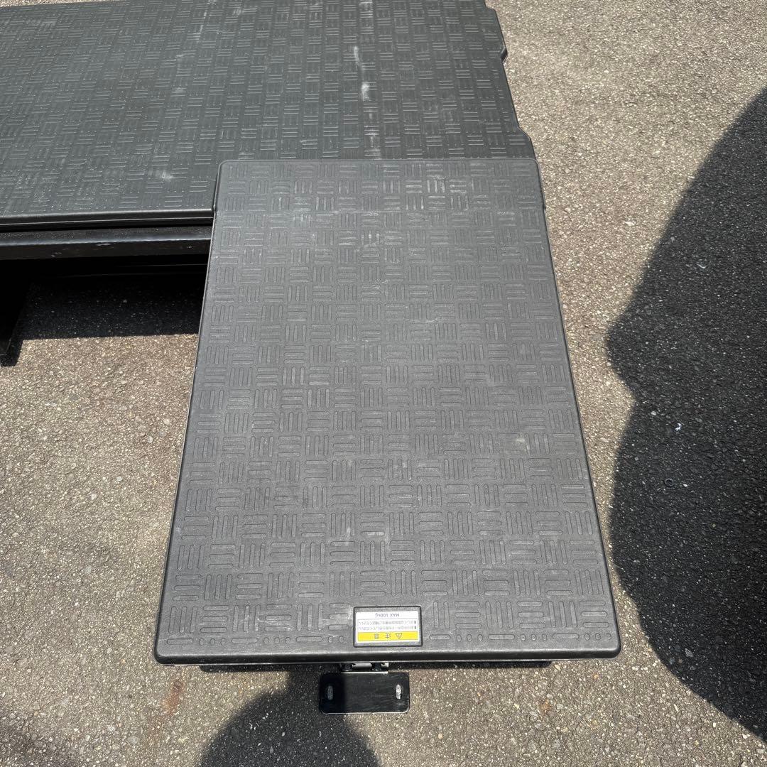 引き取り限定ホンダ N-VAN 純正　マルチボード