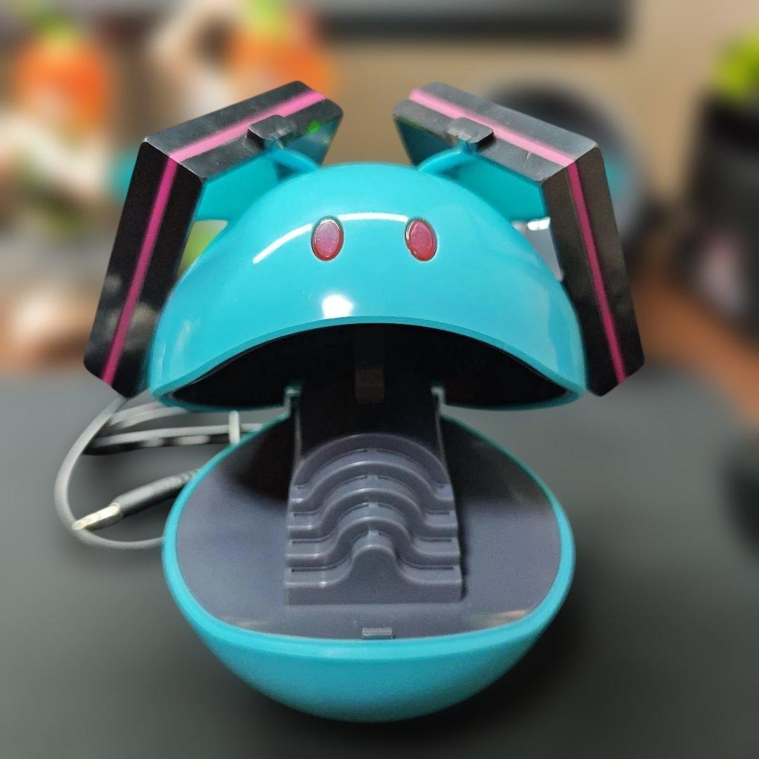 ガンダム45周年✕初音ミク 元気なハロスピーカー ミクver. - メルカリ