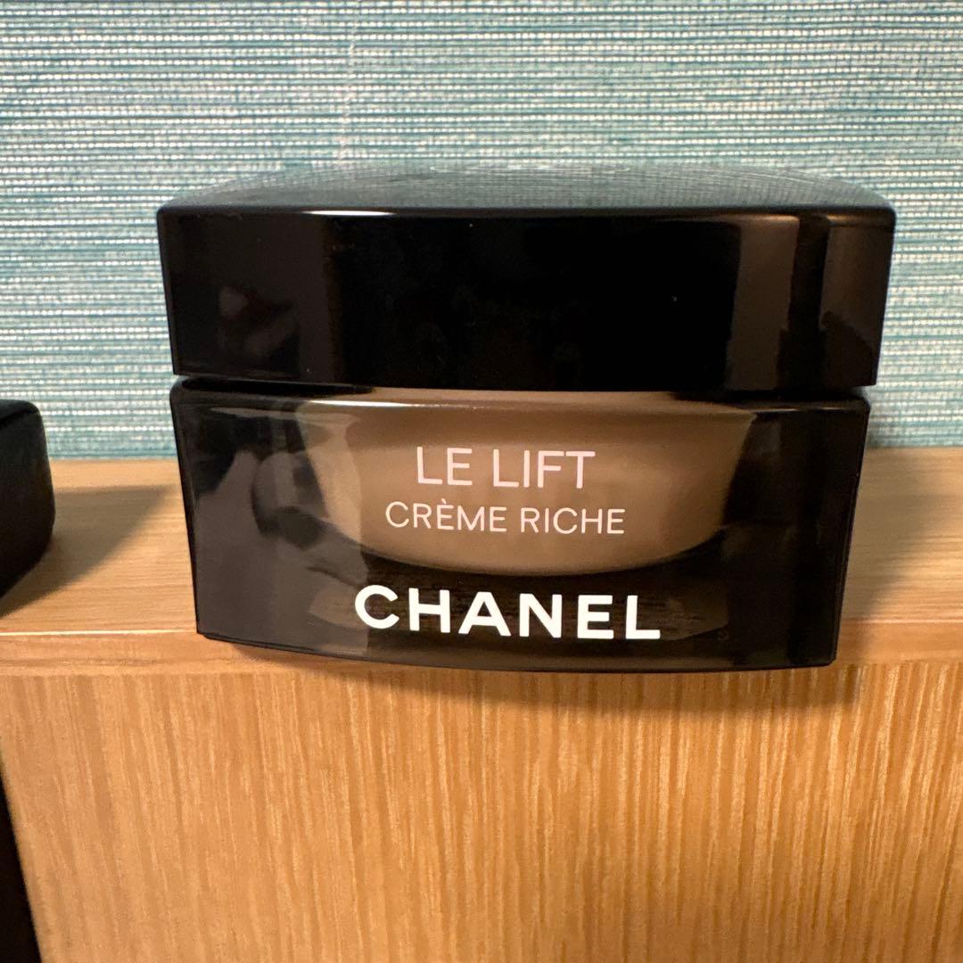 ル リフト クレーム　　クレームリッシュ