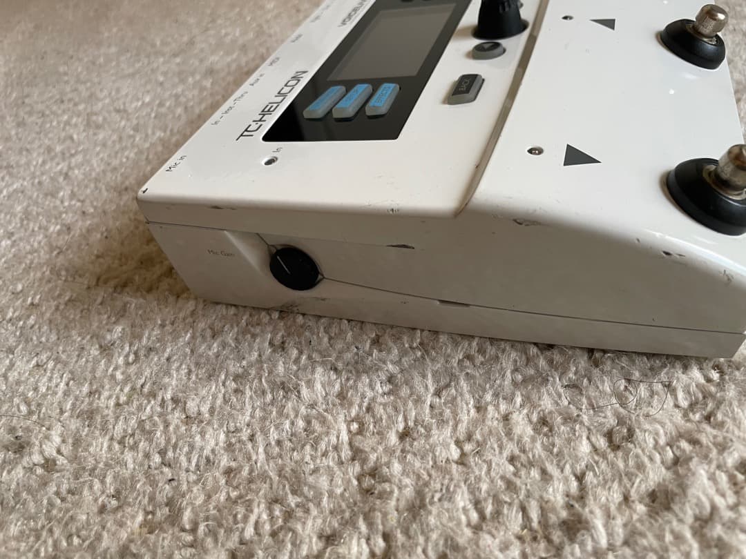 TC HELICON ボーカルエフェクターVOICELIVE PLAY GTX