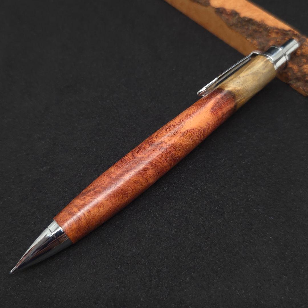 ⑲Bハンドメイド木軸シャーペン花梨瘤紅白赤濃いめ - メルカリ