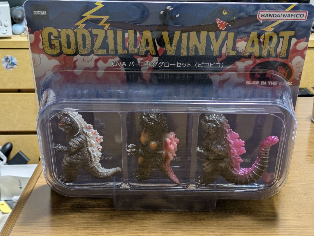 GVA バーニンググロー3体セット(ピコピコ) GODZILLA ゴジラ b GVA ゴジラ バーニンググロー 3体セット(ピコピコ) - メルカリ