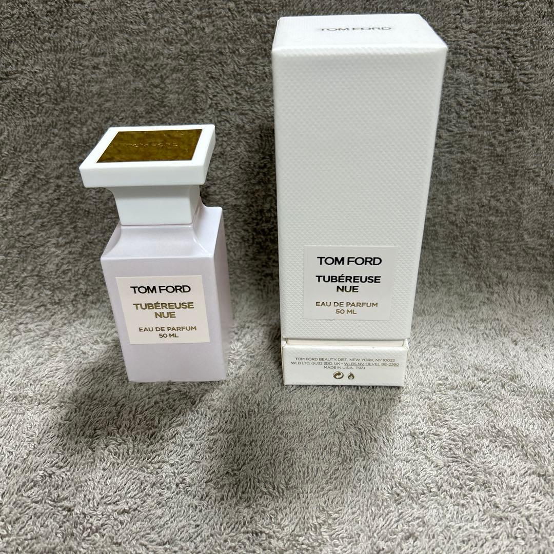 TOM FORD BEAUTY テュベルーズ ニュ オードパルファム スプレィ