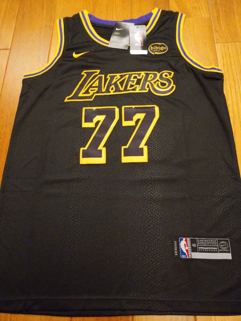 ？？？？？ レイカーズ ドンチッチ選手 77番 ユニフォーム サイズ48