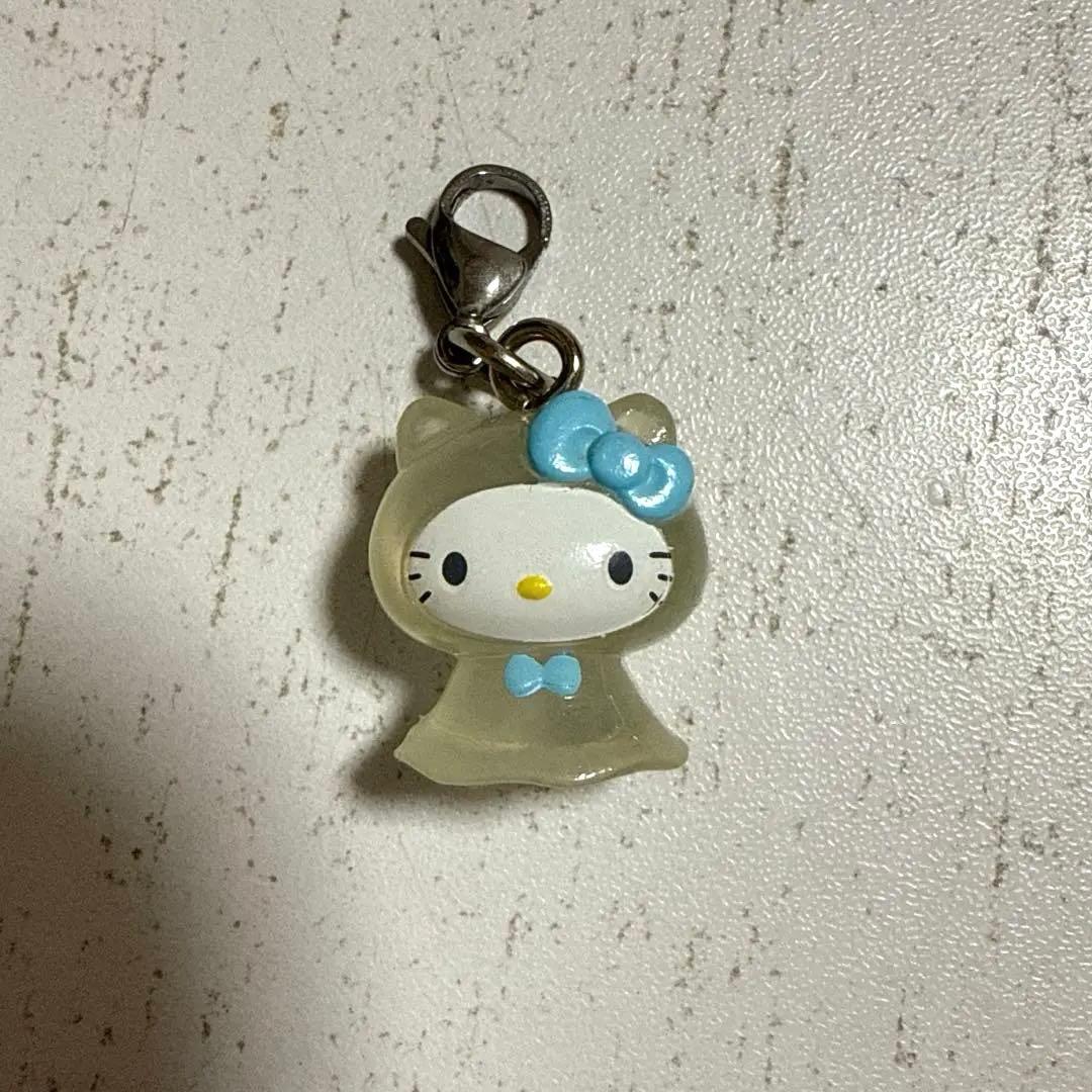 めじるしアクセサリー2 てるてる坊主 ハローキティ - メルカリ