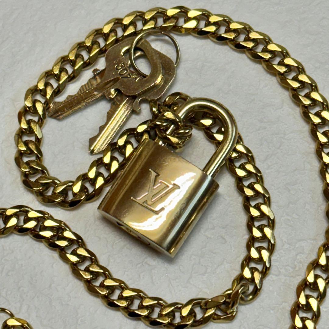 か*ー様 ルイヴィトン バドロック 喜平ネックレス付き チェーン 南京錠 カデナ