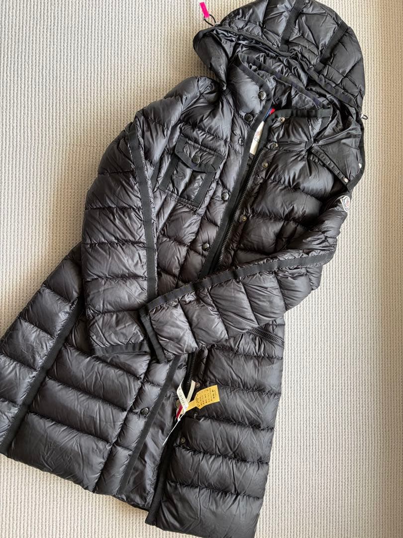 モンクレール エルミンヌ 00 ブラック HERMINE