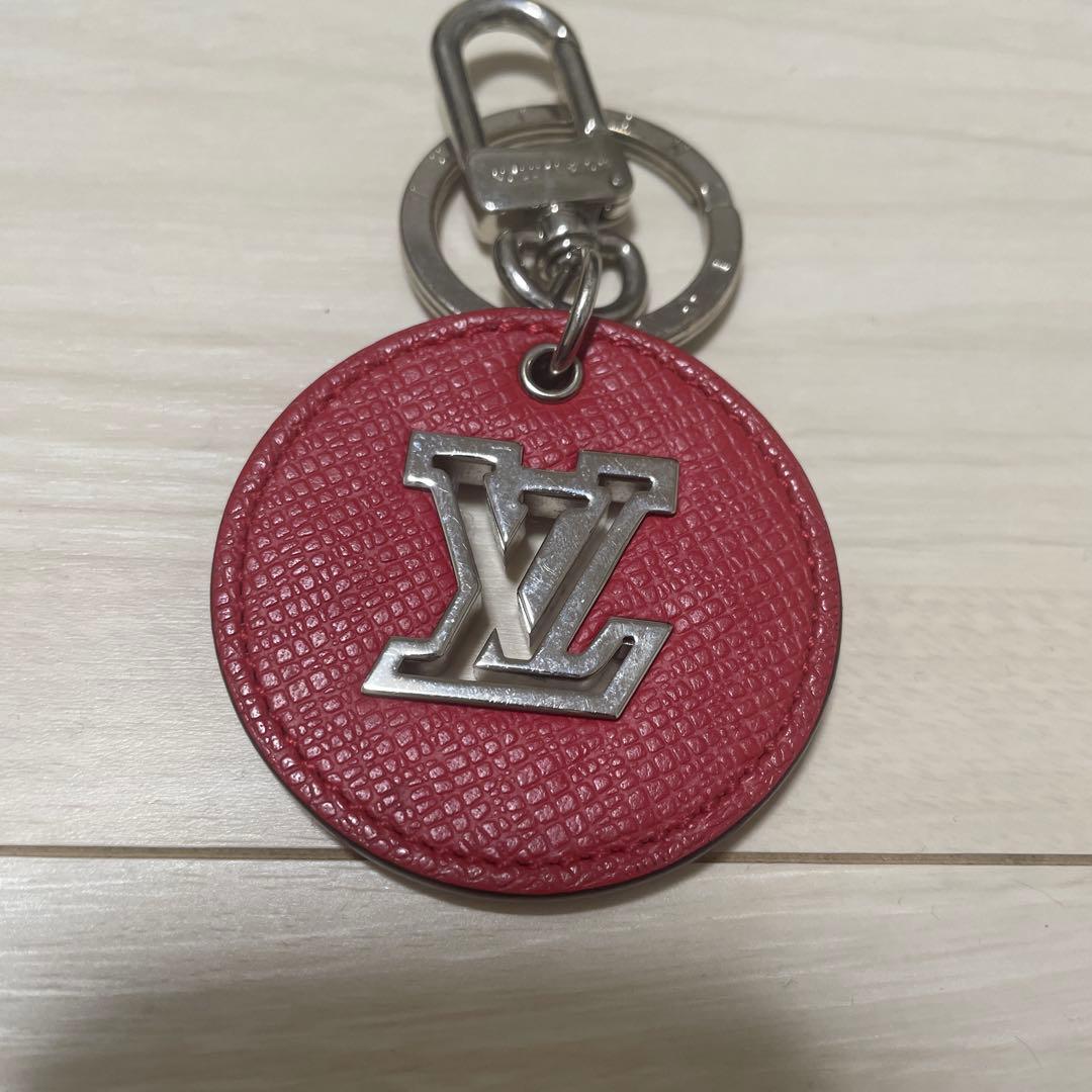 LV キーホルダー