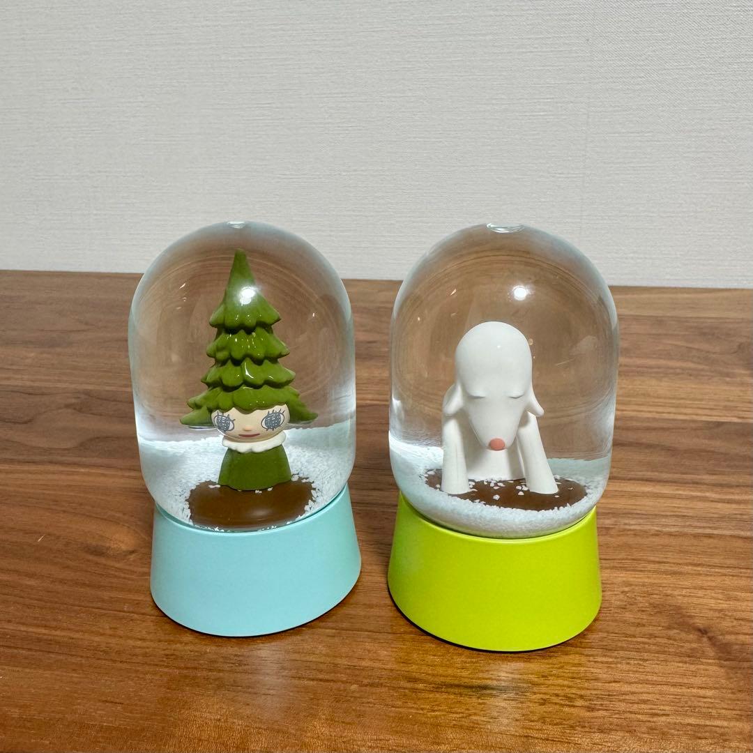 奈良美智「あおもり犬スノードーム」「森の子スノードーム」セット やっと手に入ったと旦那はんが歓喜した奈良さんのあおもり犬スノー