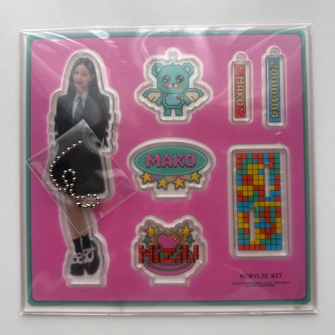 NiziU PressPlay アクリルスタンド アクスタ マコ - メルカリ