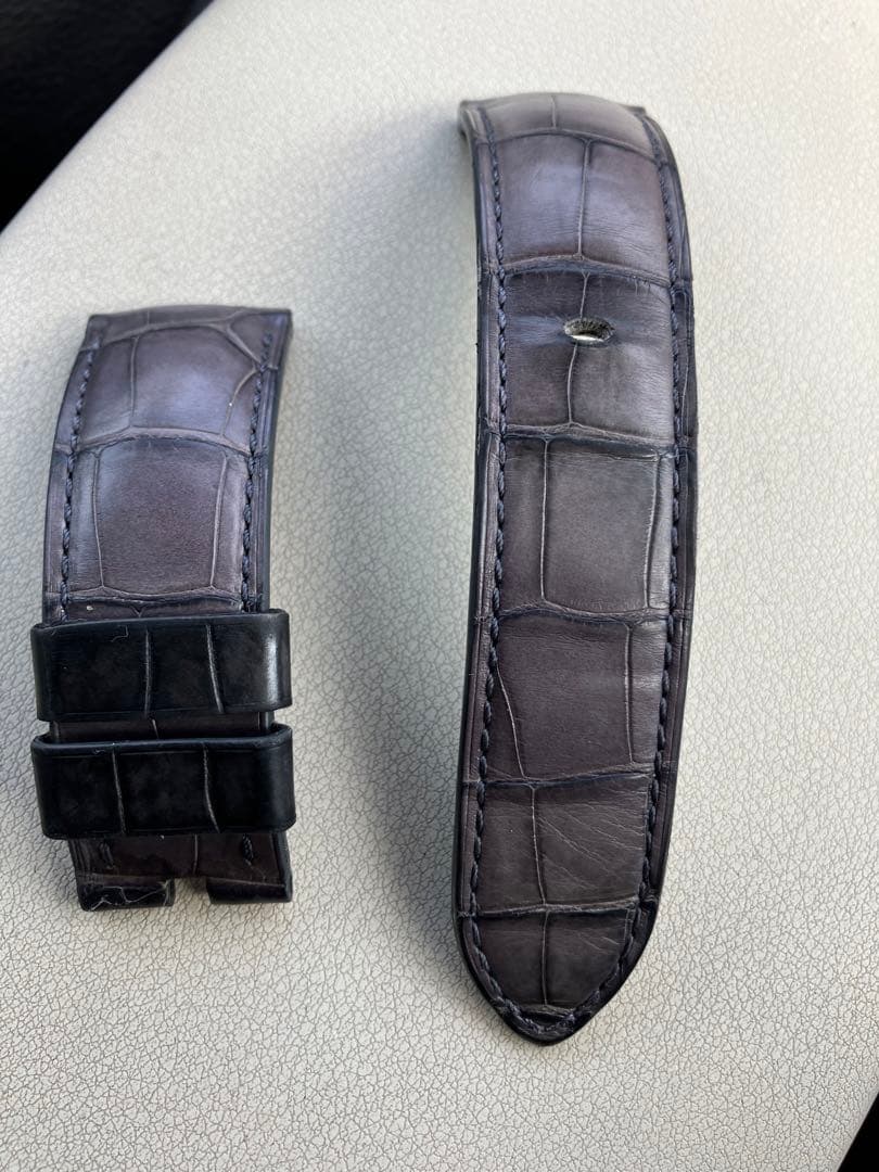 ジャンルソー　パネライルミノール44mm用　クロコダイル　裏ラバー