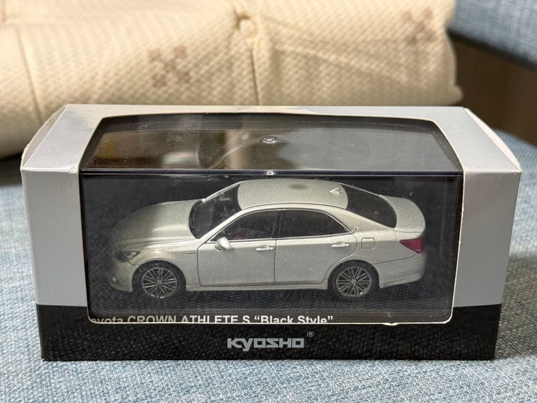 京商 1/43 トヨタ クラウン アスリート S ブラックスタイル