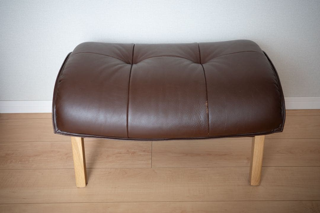 karimoku スツール・オットマン ZU4906（カリモク） 楽天市場】カリモク ZU4906 スツール オットマン 足置き 本革 おすすめ