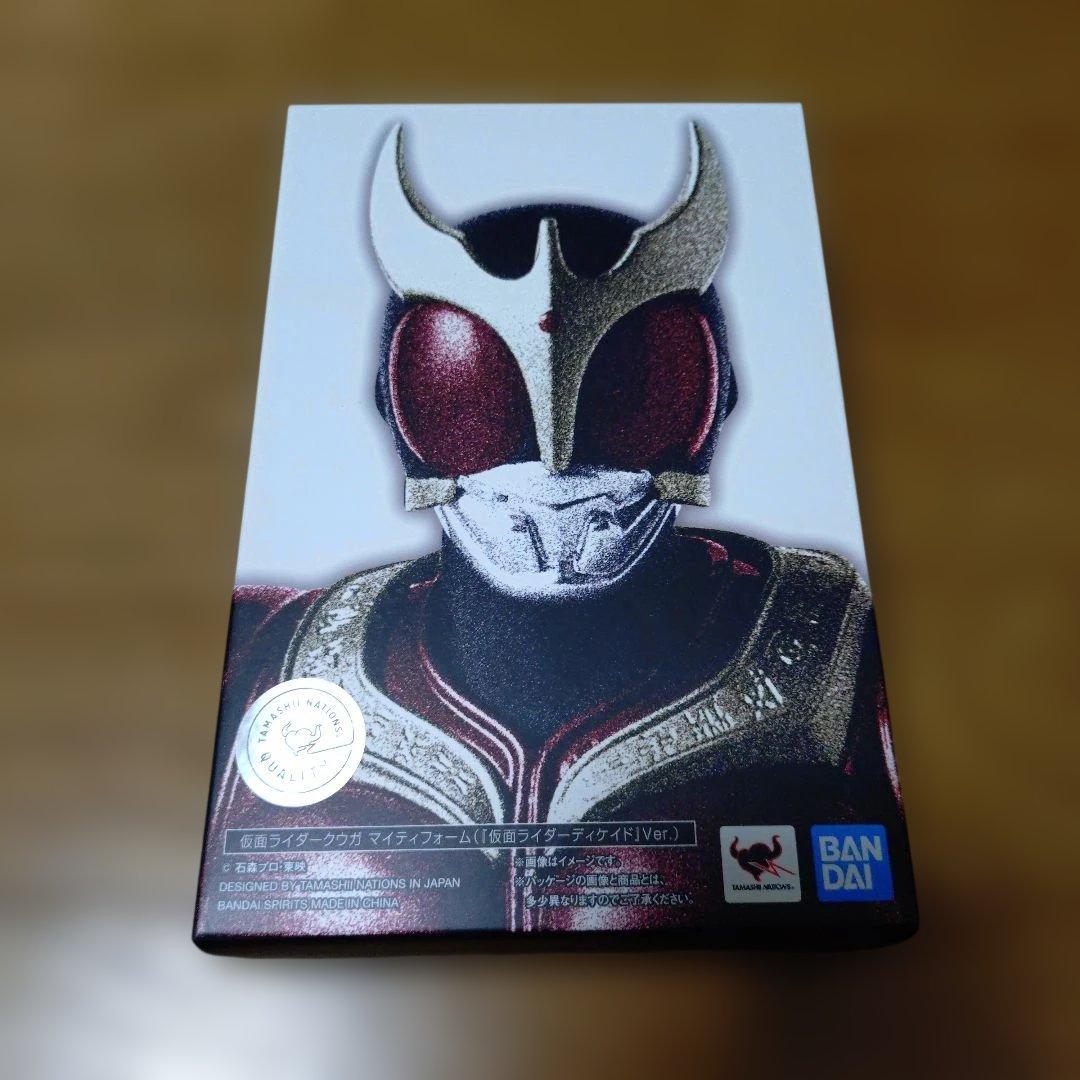 真骨彫製法　仮面ライダークウガ　マイティフォーム　ディケイドver