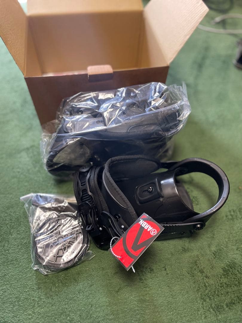 ARBN スノーボード　ビンディング　メンズ　ML