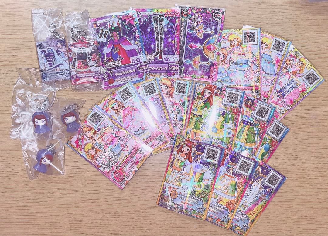 アイカツカード マゼンダドリオコードなど