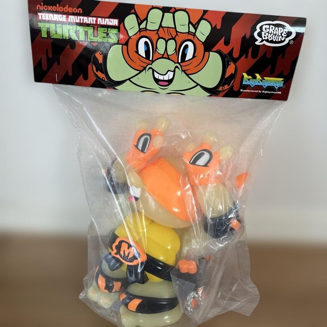 GRAPE BRAIN タートルズ ラファエロ TMNT　WF2026