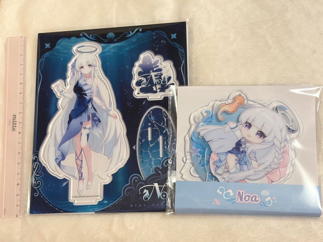 中国 限定 ブルーアーカイブ ブルアカ アクリルスタンドセット ノア
