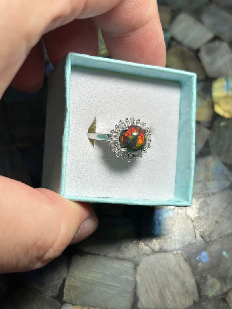 さとっち ブラックオパール フリーサイズリング