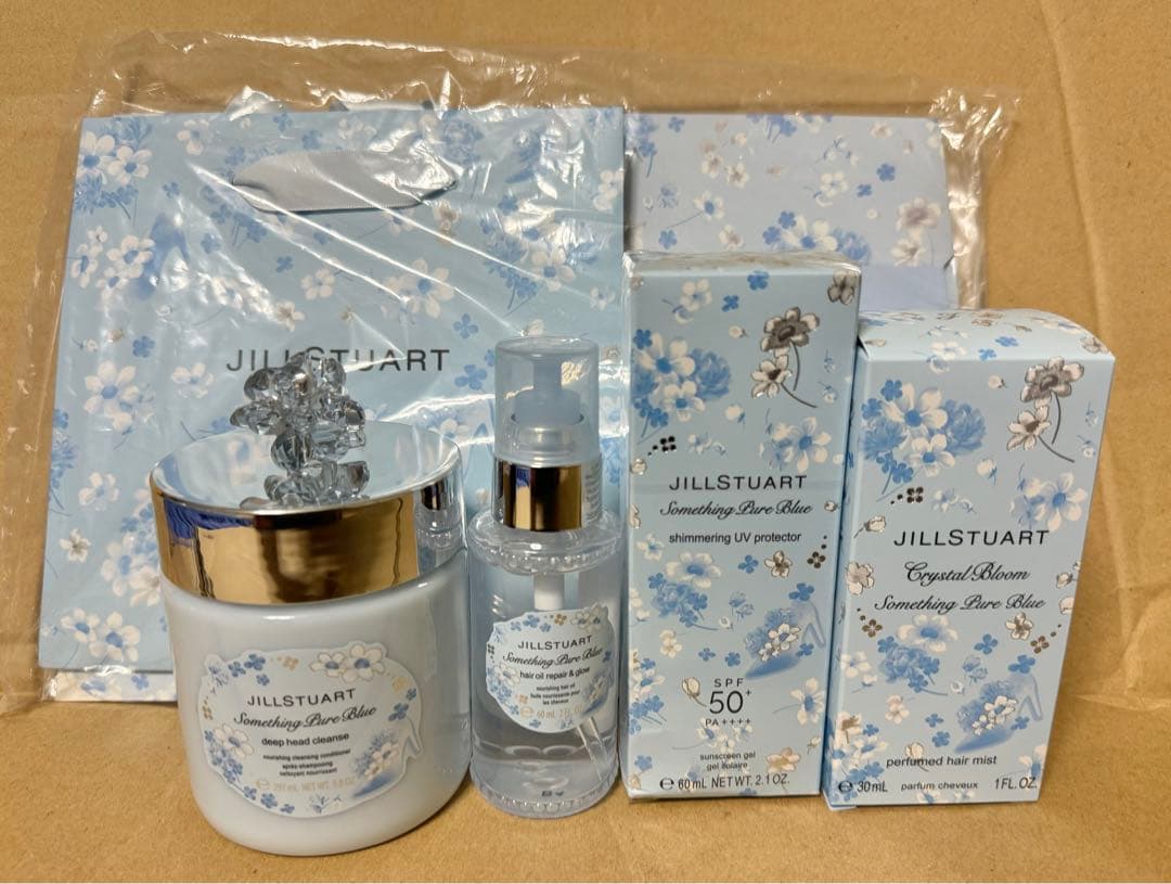 【限定お値下げ】ジルスチュアート　サムシングピュアブルー　6点セット