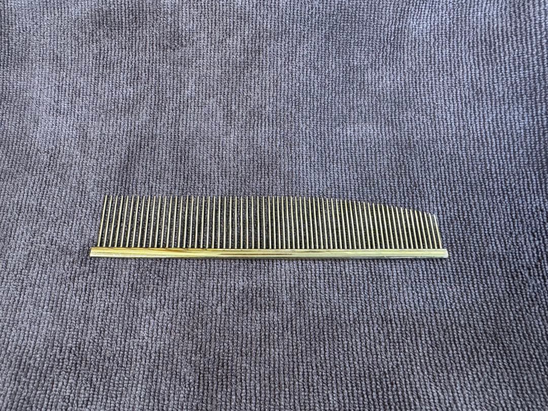 【希少】【値下げ】理容 田中トシオ チャンピオンコーム 金コーム