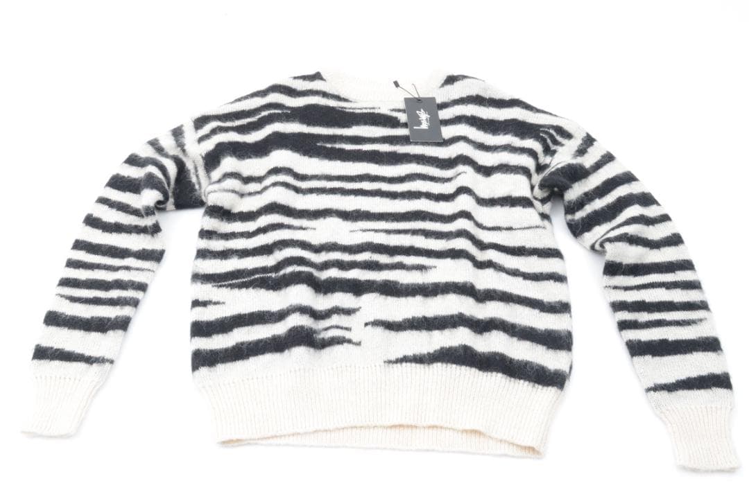 新品・未使用 STUSSY ゼブラ柄ニットセーター ホワイト/ブラック