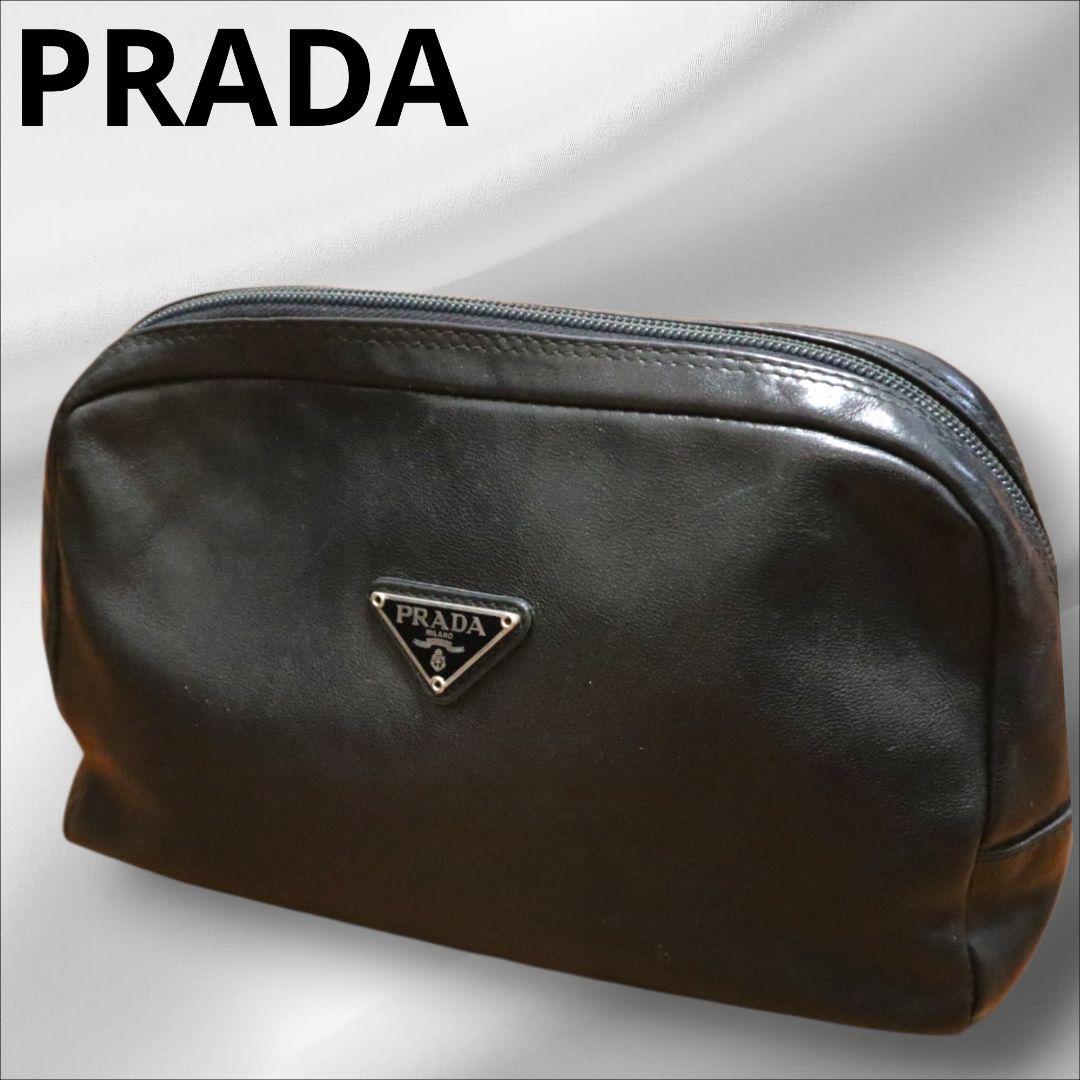 PRADA ブラックレザー ポーチ 中型　クラッチバッグ PRADA（プラダ） クラッチバッグ トライアングル セカンドバッグ