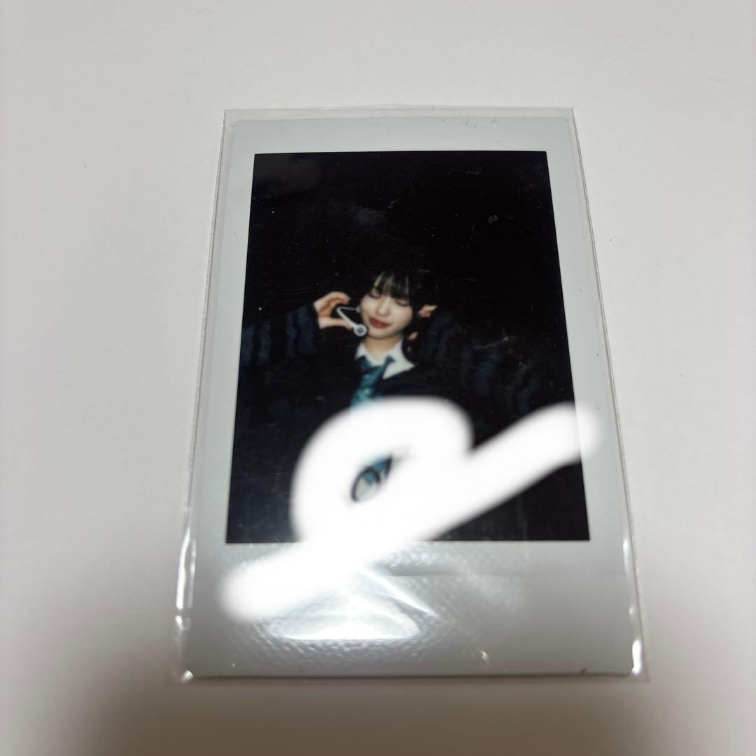 izna KOKO ココ サイン入りポラロイド