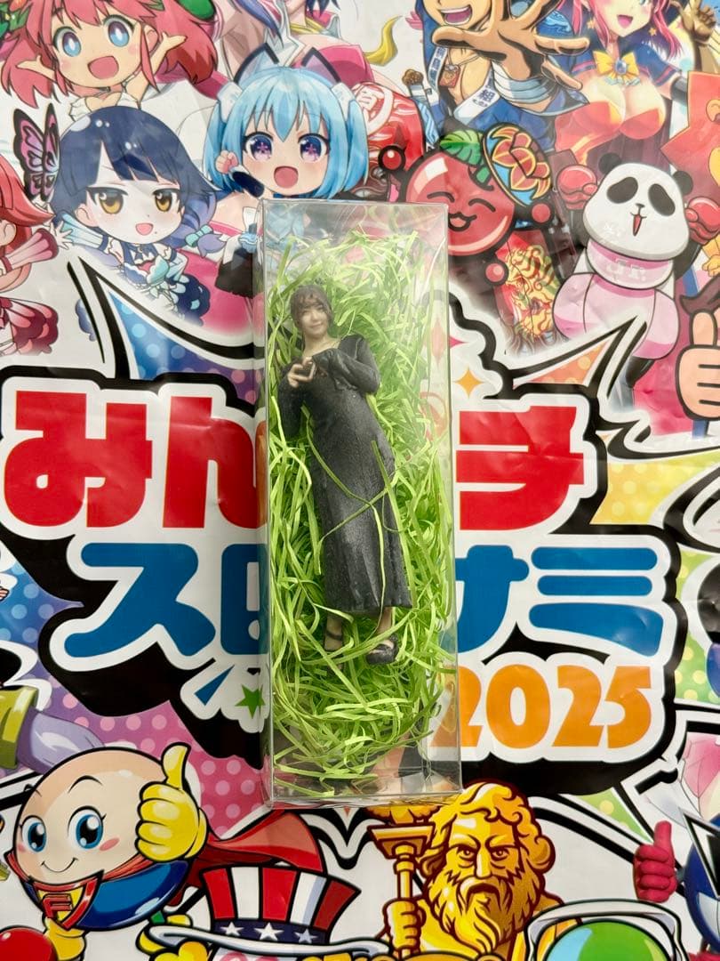 東城りお】 ライターフィギュア みんパチ・スロサミ2025 限定品 麻雀