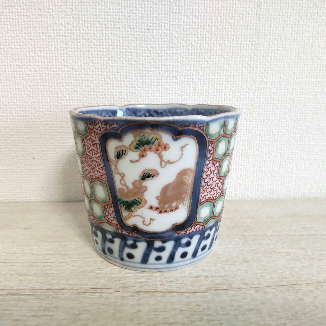 お値下げしました、古伊万里　色絵　窓抜　葡萄に栗鼠　亀甲文　そば猪口