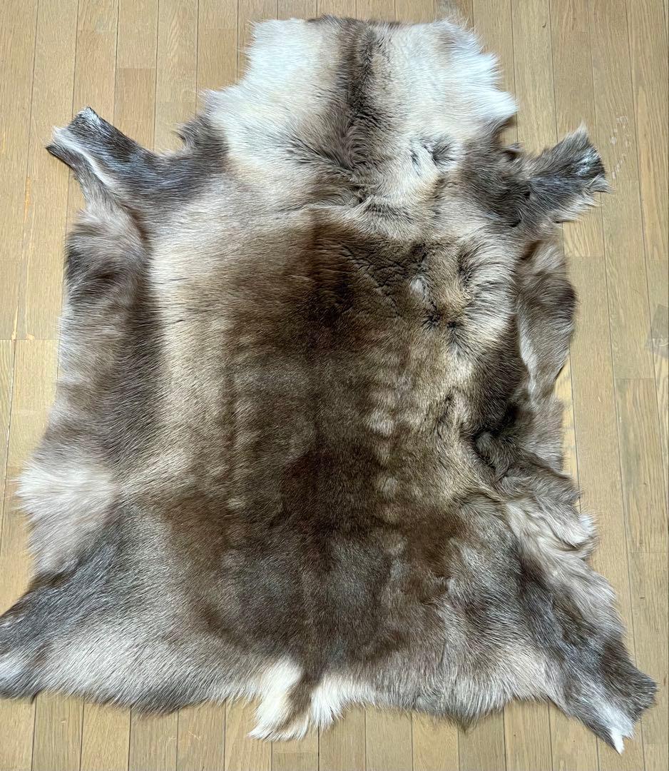 関西万博 北欧館【フィンランド製】高級トナカイの毛皮 ムートン