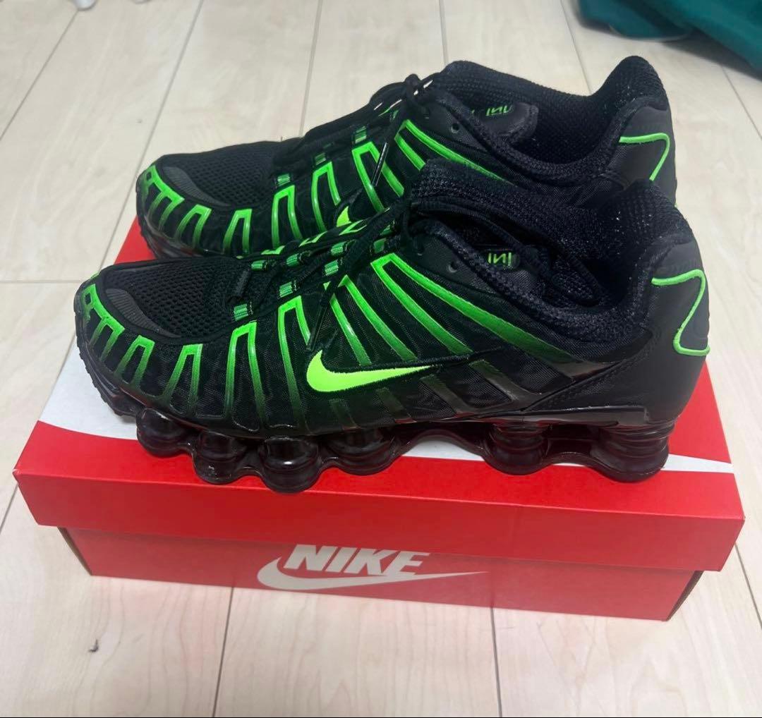 Nike Shox TL ブラック/グリーン