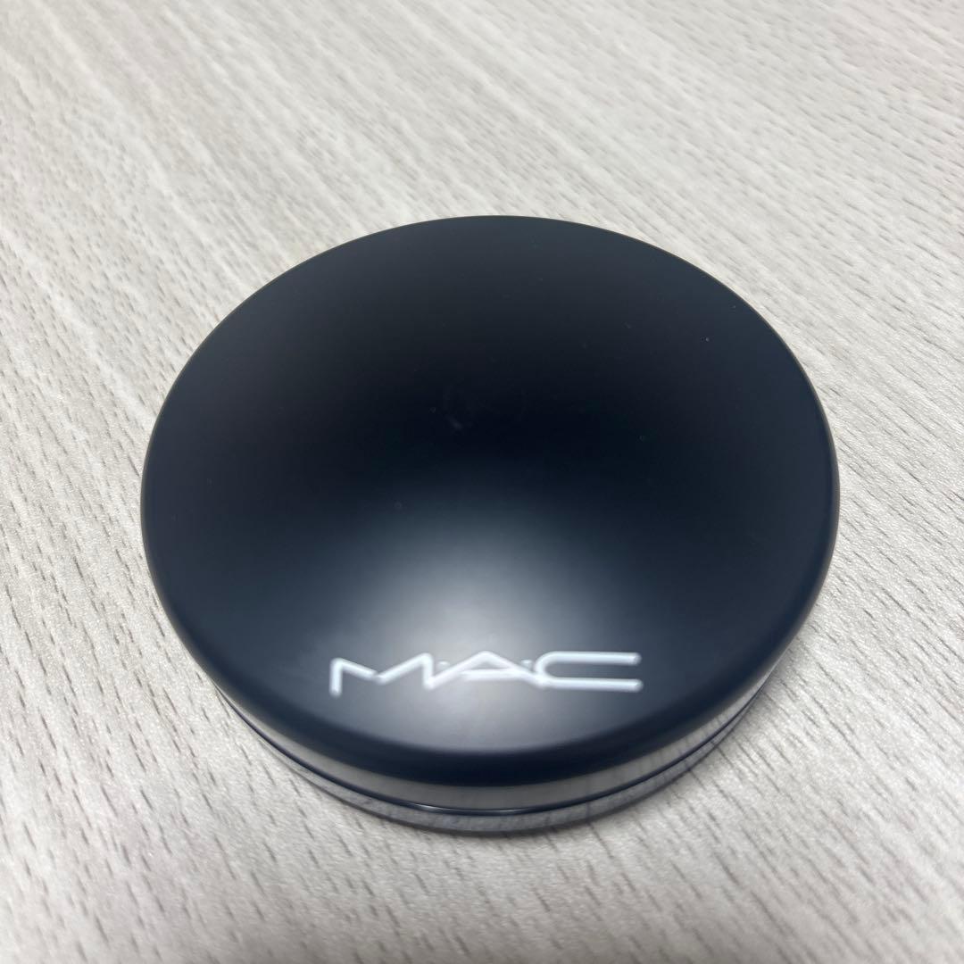 MAC ミネラライズスキンフィニッシュ ナチュラル ライトプラス