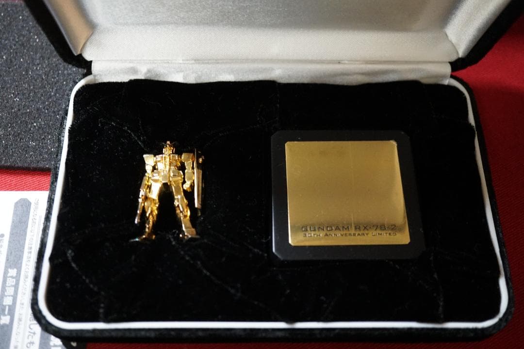 純金 ガンダム セブンイレブン 非売品 - メルカリ
