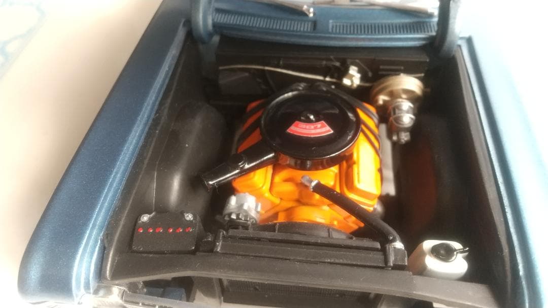 1/18 ビバリーヒルズコップ シボレー ノヴァ - メルカリ