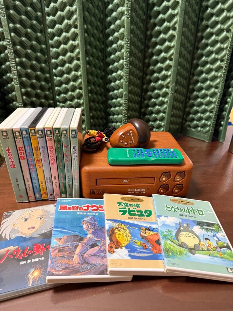 スタジオジブリDVD+GHIBLI DVDプレーヤーセット