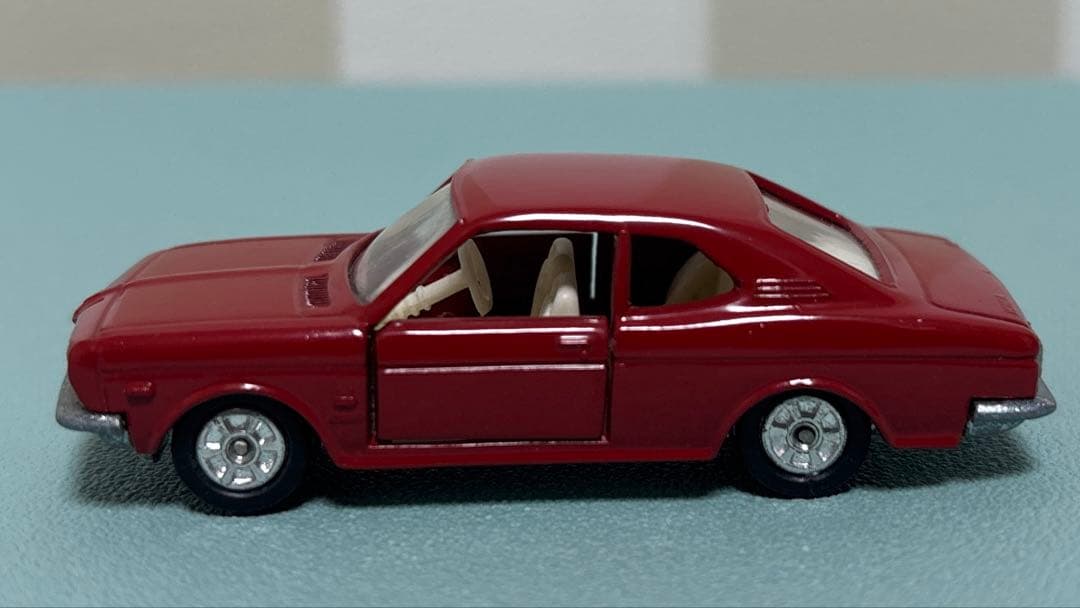 トミカ 日本製 ホンダ1300クーペ9 No.7 1Eホイール - メルカリ
