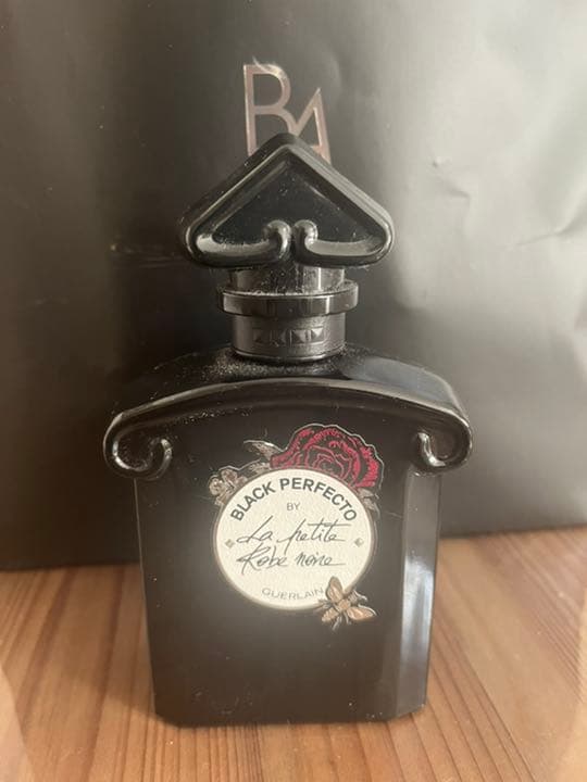 ゲラン ブラックパーフェクト