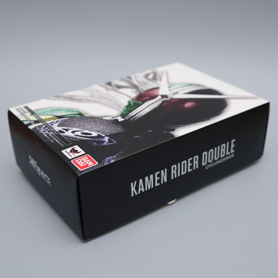 S.H.Figuarts 真骨彫製法 仮面ライダーW サイクロンジョーカー