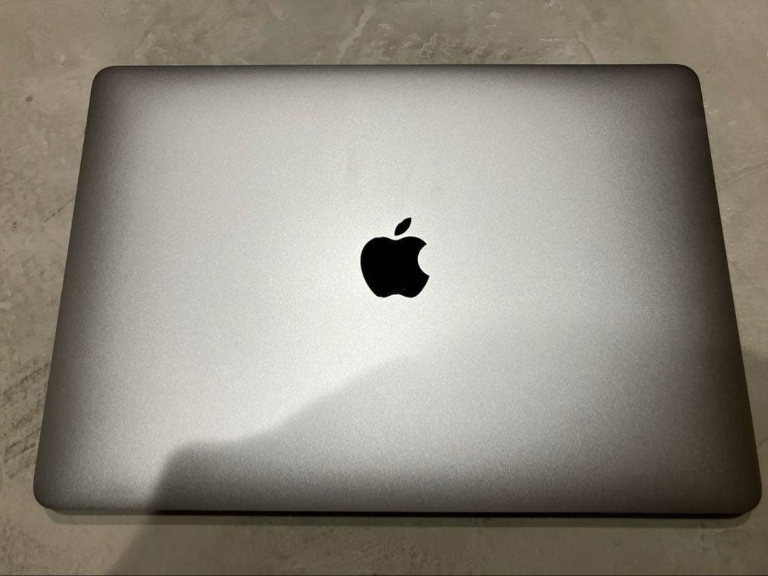 MacBook Pro 2019 13インチ2TB