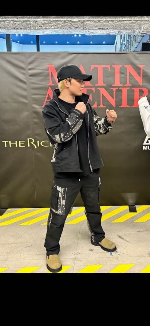 always out of stock ペイズリーパンツ 朝倉未来着用 - メルカリ