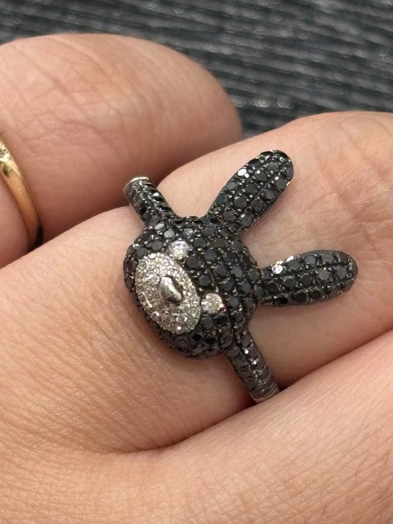 美品！　k18 WG ブラックダイヤ　ダイヤモンド　うさぎ　ラビット　リング