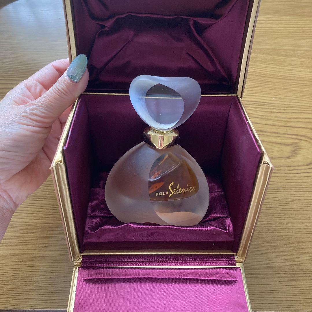 POLA。セレニオン。香水30ml。