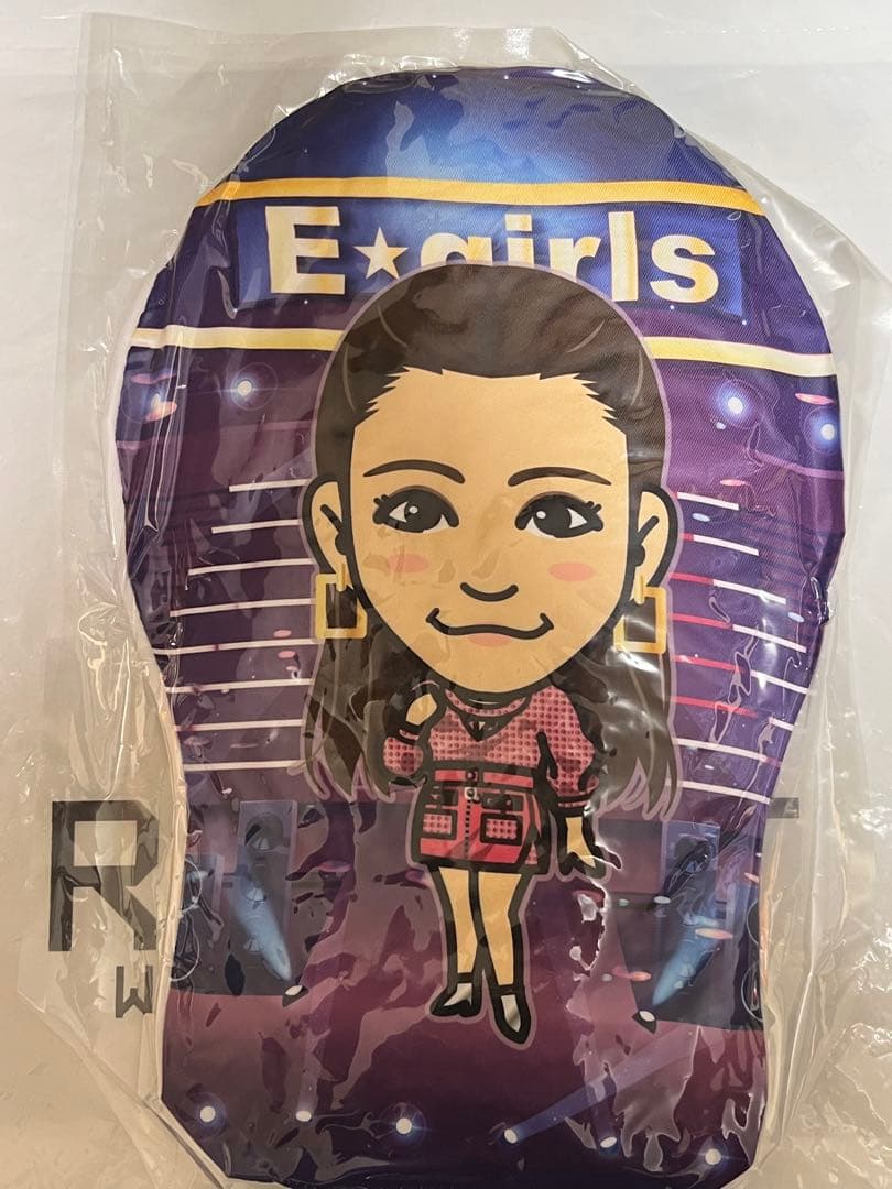 鷲尾伶菜 REINA e-girls クッション2020 メモリアル - メルカリ
